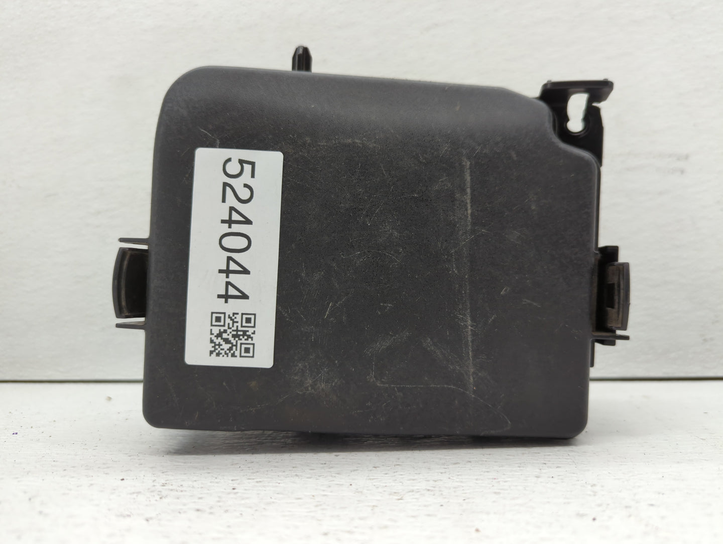 2017 Chevrolet Cruze Fusebox Fuse Box Panel Relay Module P/N:91950-3X510 Fits OEM Used Auto Parts - Oemusedautoparts1.com