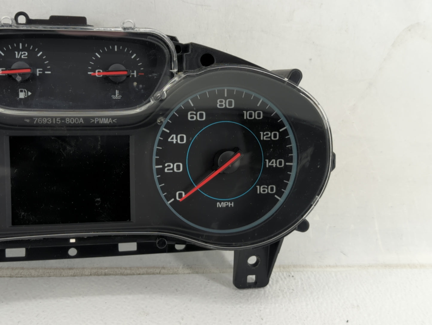 2017-2018 Chevrolet Cruze Instrument Cluster Speedometer Gauges P/N:39084636 Fits Fits 2017 2018 OEM Used Auto Parts - Oemus