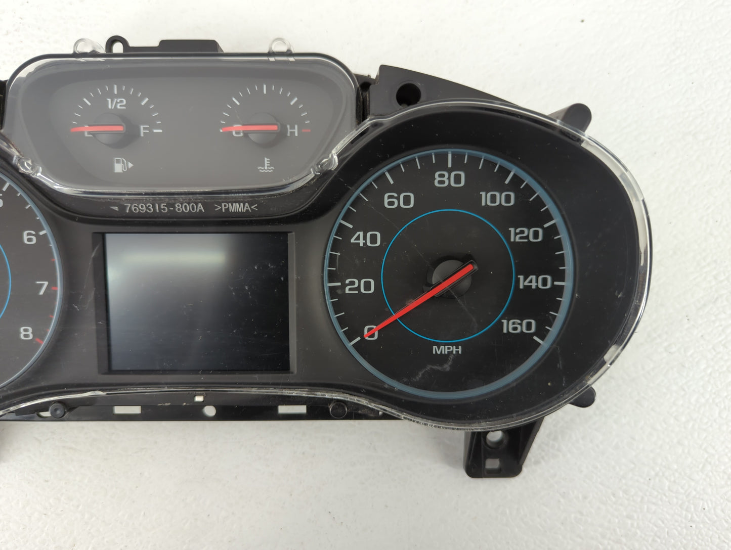 2017-2018 Chevrolet Cruze Instrument Cluster Speedometer Gauges P/N:39084636 Fits Fits 2017 2018 OEM Used Auto Parts - Oemus