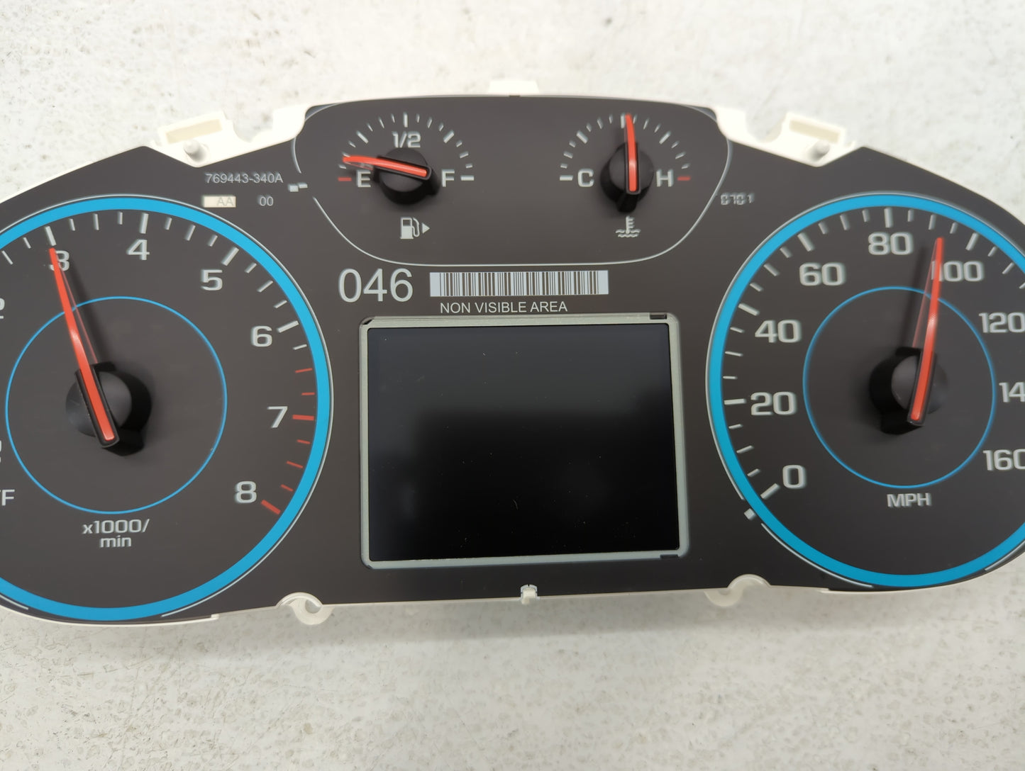 2017-2018 Chevrolet Cruze Instrument Cluster Speedometer Gauges P/N:42686941 Fits Fits 2017 2018 OEM Used Auto Parts - Oemus