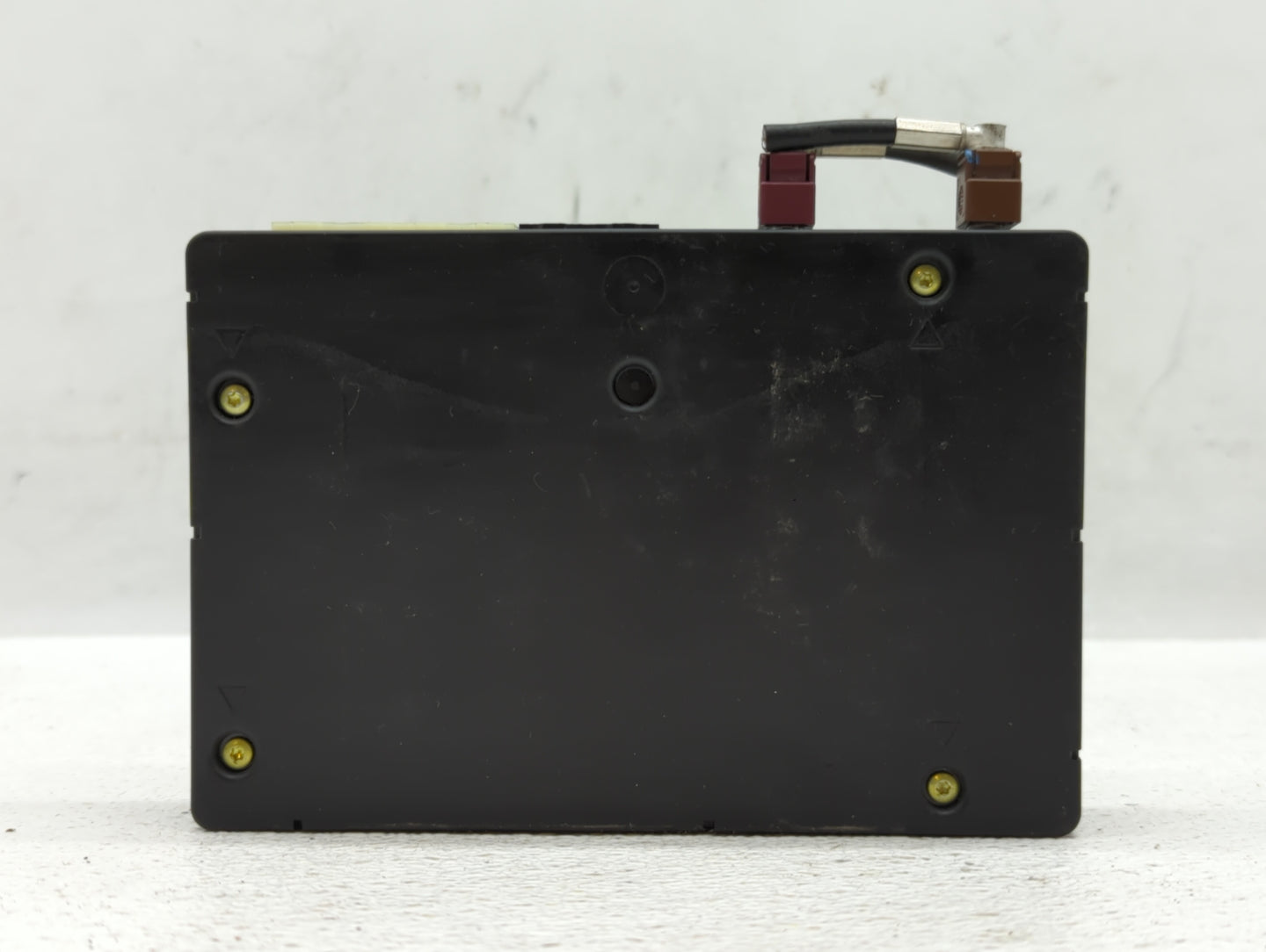2017 Chevrolet Cruze Chassis Control Module Ccm Bcm Body Control 84082610 - Oemusedautoparts1.com