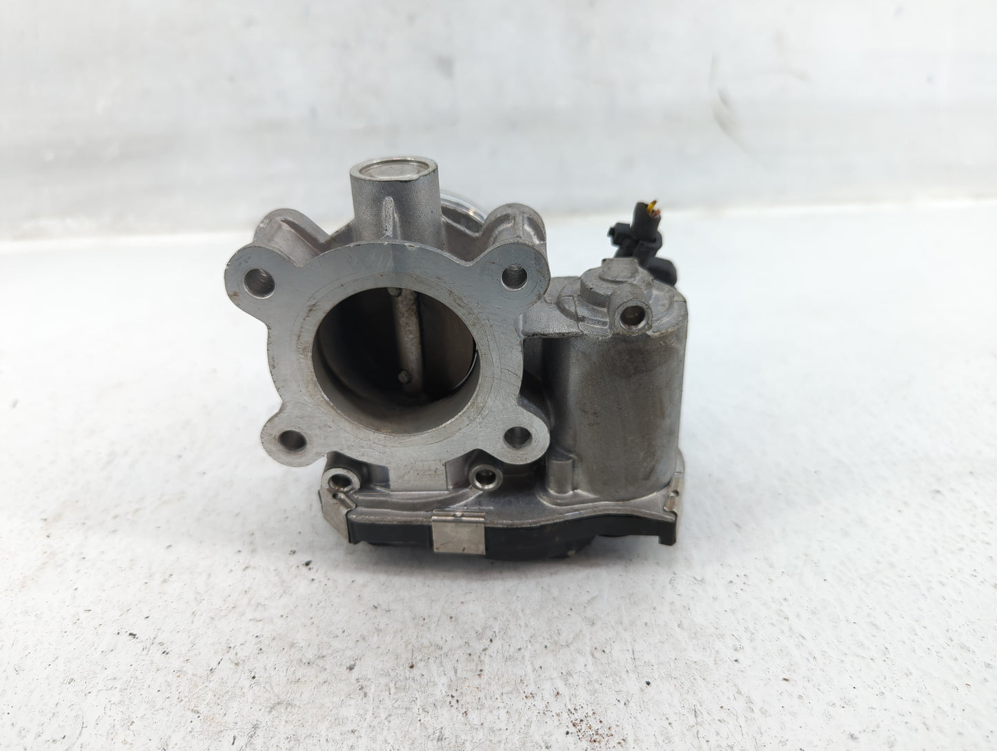 2017 Chevrolet Cruze Throttle Body Fits OEM Used Auto Parts - Oemusedautoparts1.com