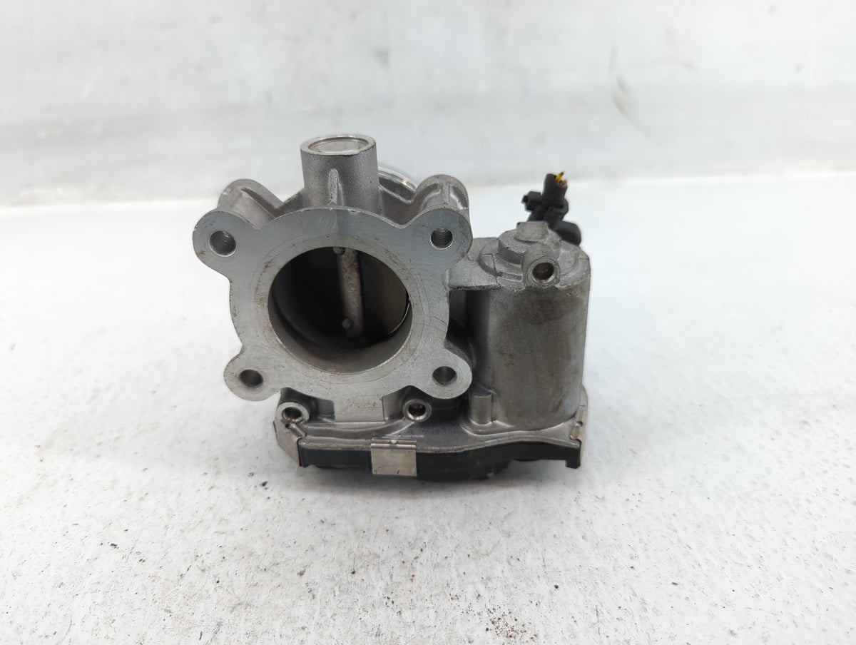 2017-2018 Chevrolet Cruze Throttle Body Fits Fits 2017 2018 OEM Used Auto Parts - Oemusedautoparts1.com