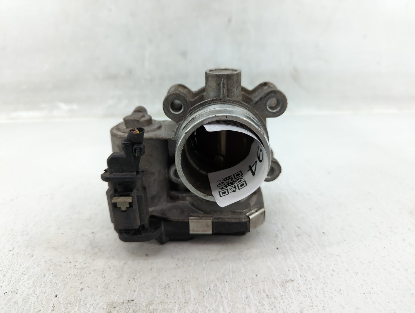 2017-2019 Chevrolet Cruze Throttle Body P/N:12671379AA Fits Fits 2016 2017 2018 2019 2020 2021 2022 OEM Used Auto Parts - Oe