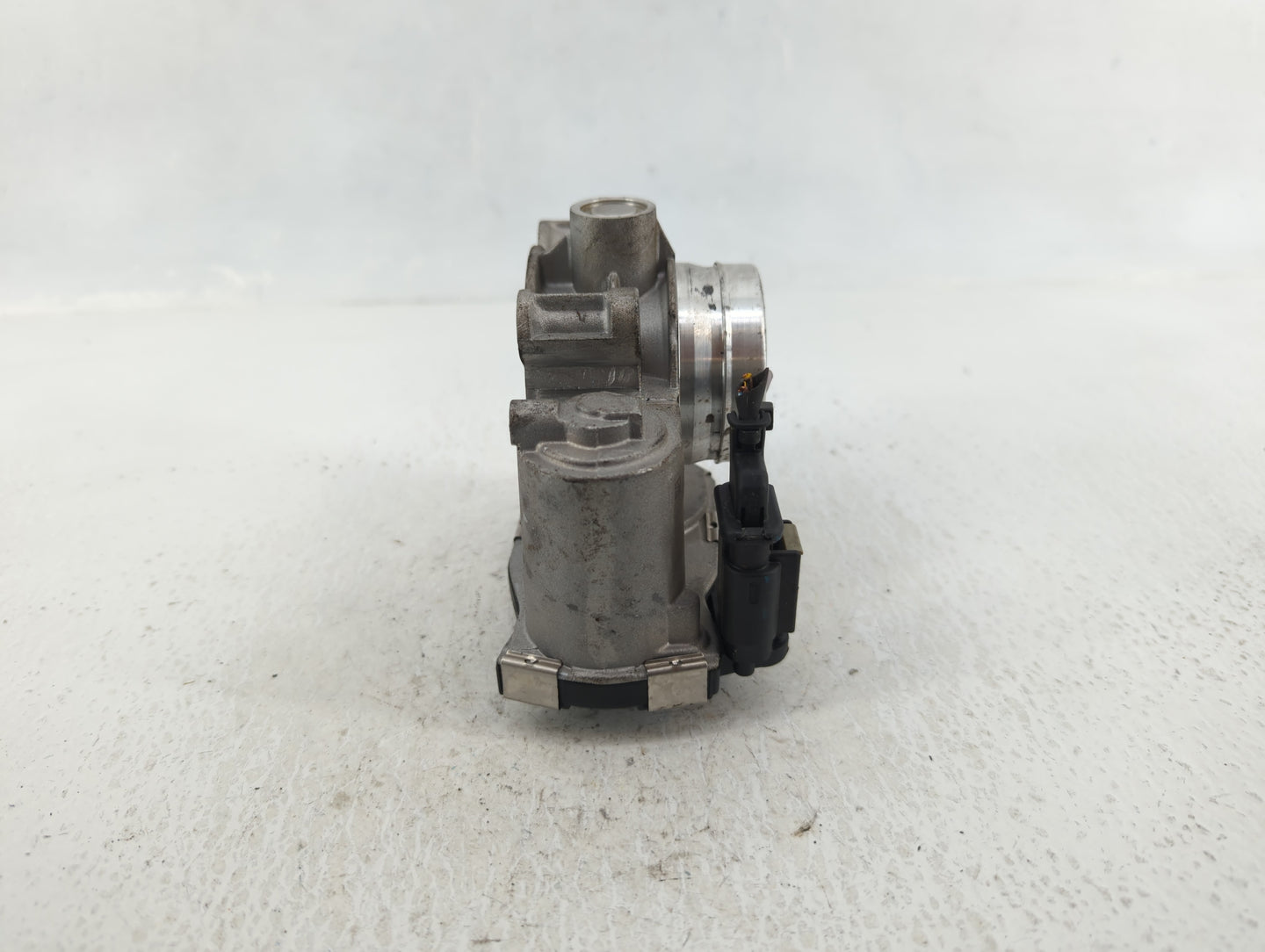 2017 Chevrolet Cruze Throttle Body P/N:1 12671379AA Fits OEM Used Auto Parts - Oemusedautoparts1.com