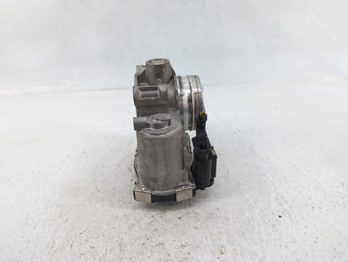 2017 Chevrolet Cruze Throttle Body P/N:1 12671379AA Fits OEM Used Auto Parts - Oemusedautoparts1.com