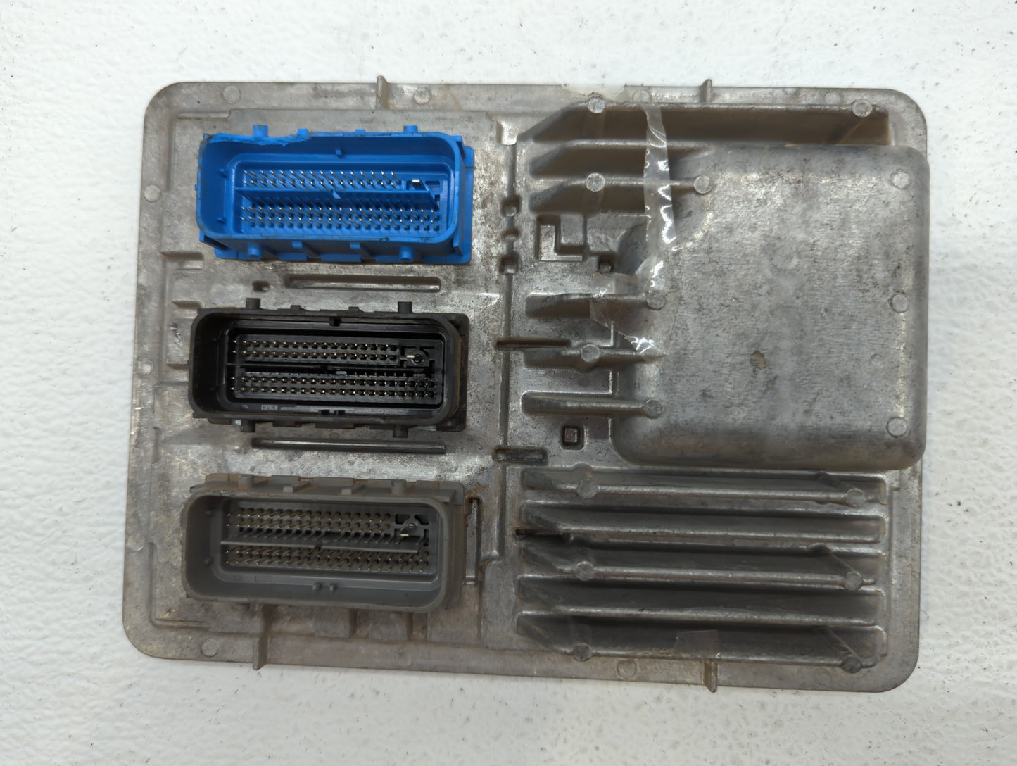 2017-2019 Chevrolet Cruze PCM Engine Control Computer ECU ECM PCU OEM P/N:12677677 Fits Fits 2017 2018 2019 2020 2021 2022 O