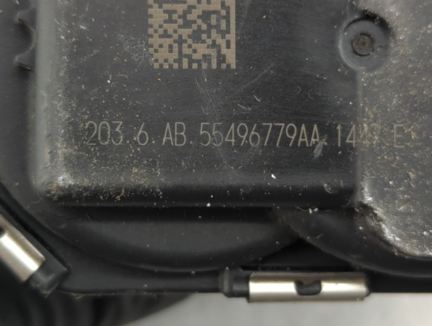 2017-2019 Chevrolet Cruze Throttle Body P/N:55496779AA Fits Fits 2017 2018 2019 OEM Used Auto Parts - Oemusedautoparts1.com