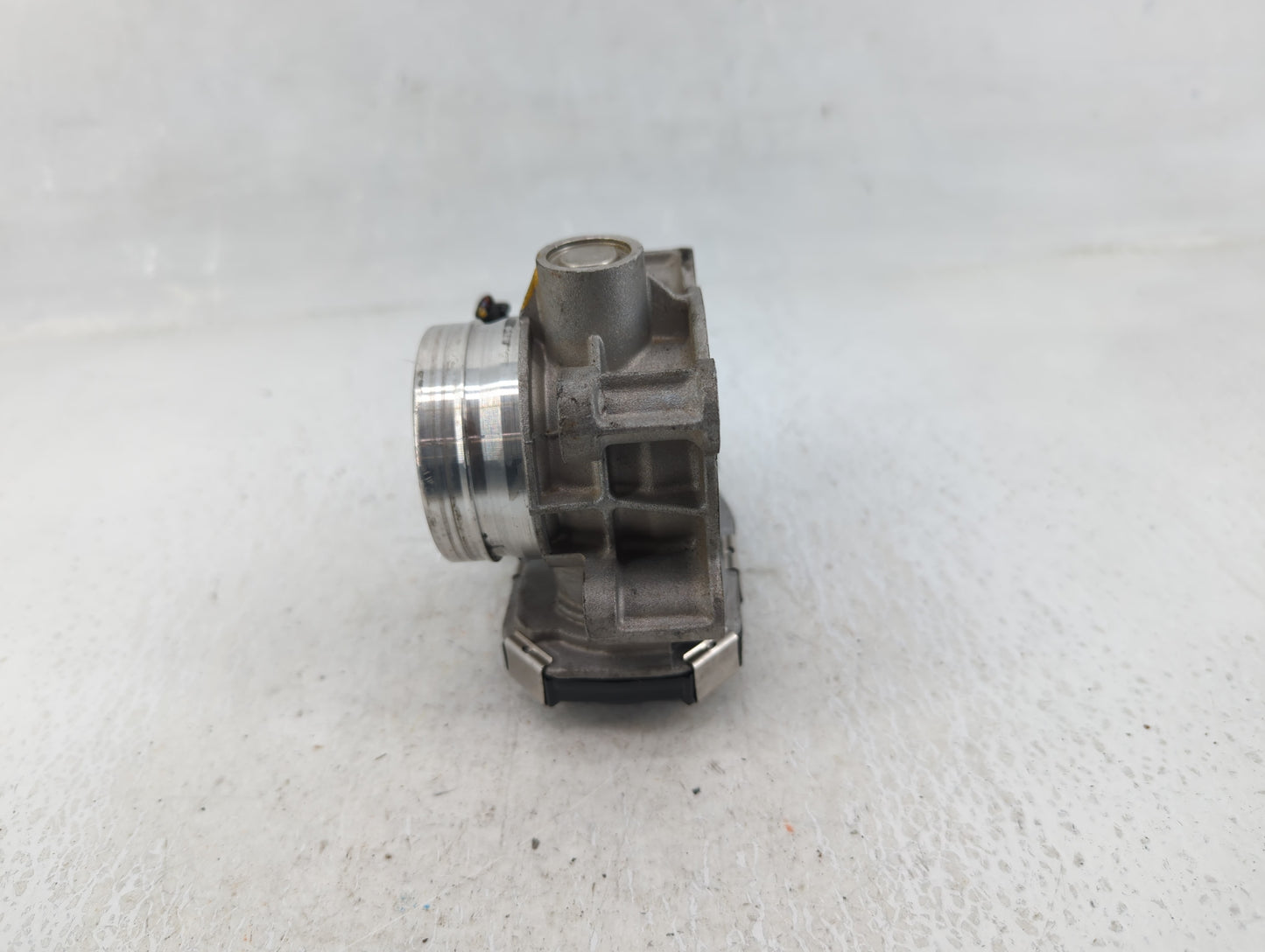 2017 Chevrolet Cruze Throttle Body P/N:12671379AA Fits OEM Used Auto Parts - Oemusedautoparts1.com