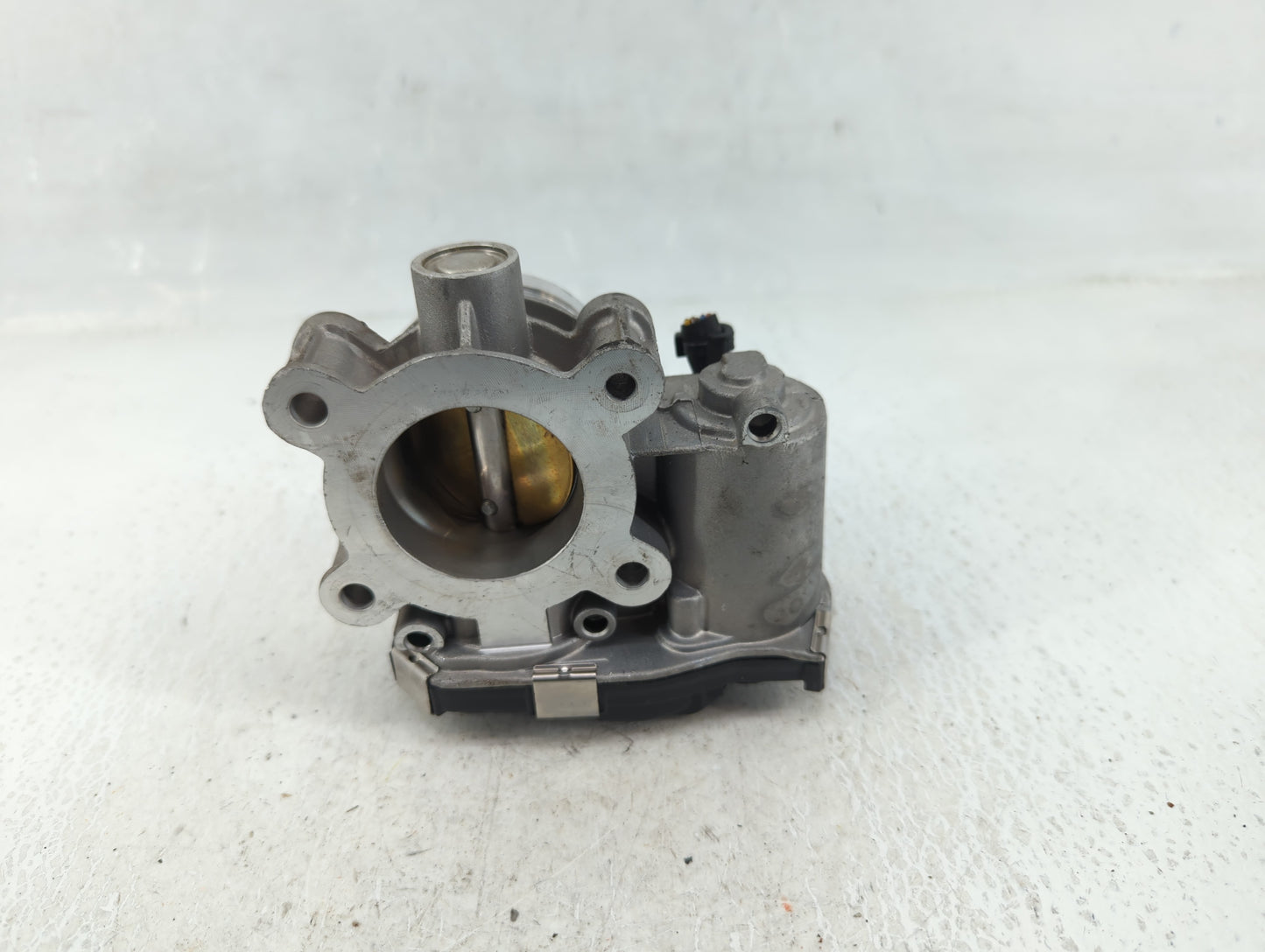 2017 Chevrolet Cruze Throttle Body P/N:12671379AA Fits OEM Used Auto Parts - Oemusedautoparts1.com