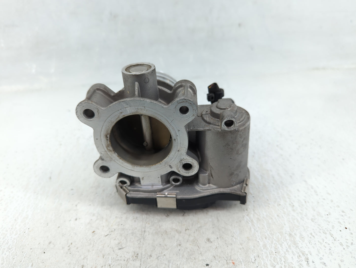 2017 Chevrolet Cruze Throttle Body P/N:12671379AA Fits OEM Used Auto Parts - Oemusedautoparts1.com