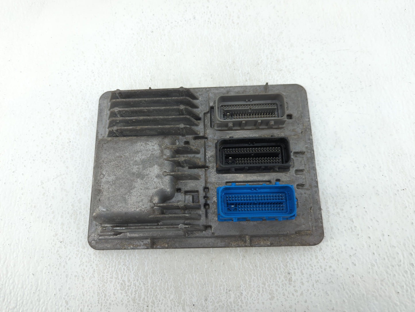 2017-2019 Chevrolet Cruze PCM Engine Control Computer ECU ECM PCU OEM P/N:12677677 12692812 Fits OEM Used Auto Parts - Oemus