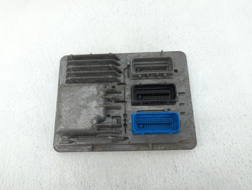 2017-2019 Chevrolet Cruze PCM Engine Control Computer ECU ECM PCU OEM P/N:12677677 12692812 Fits OEM Used Auto Parts - Oemus
