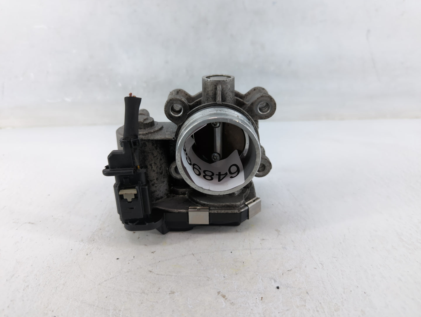2017-2019 Chevrolet Cruze Throttle Body P/N:12671379AA Fits Fits 2016 2017 2018 2019 2020 2021 2022 OEM Used Auto Parts - Oe