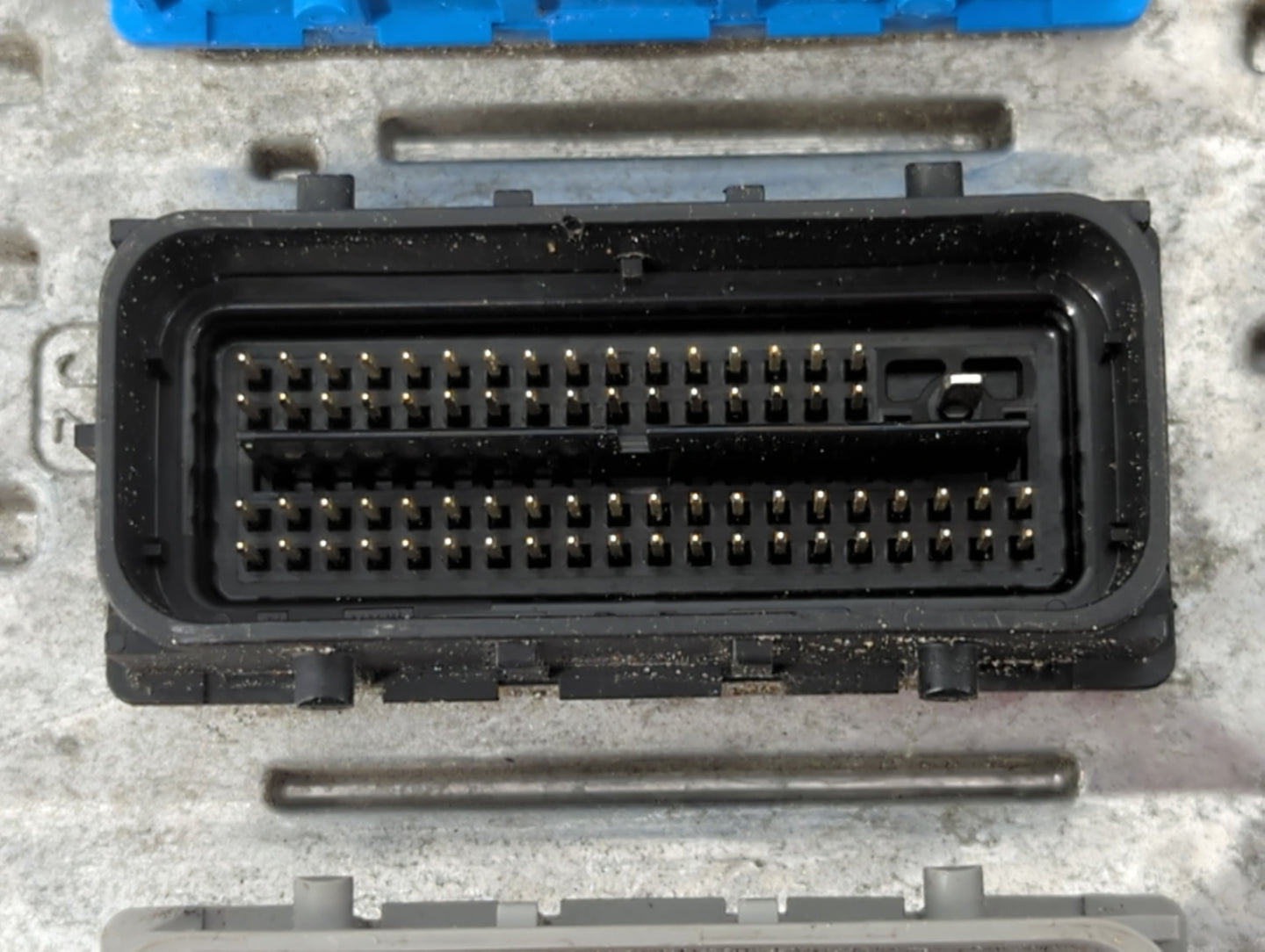2017-2019 Chevrolet Cruze PCM Engine Control Computer ECU ECM PCU OEM P/N:12677677 Fits Fits 2017 2018 2019 2020 2021 2022 O