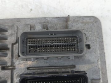 2017-2019 Chevrolet Cruze PCM Engine Control Computer ECU ECM PCU OEM P/N:12695198 Fits Fits 2017 2018 2019 2020 2021 2022 OEM Used Auto Parts