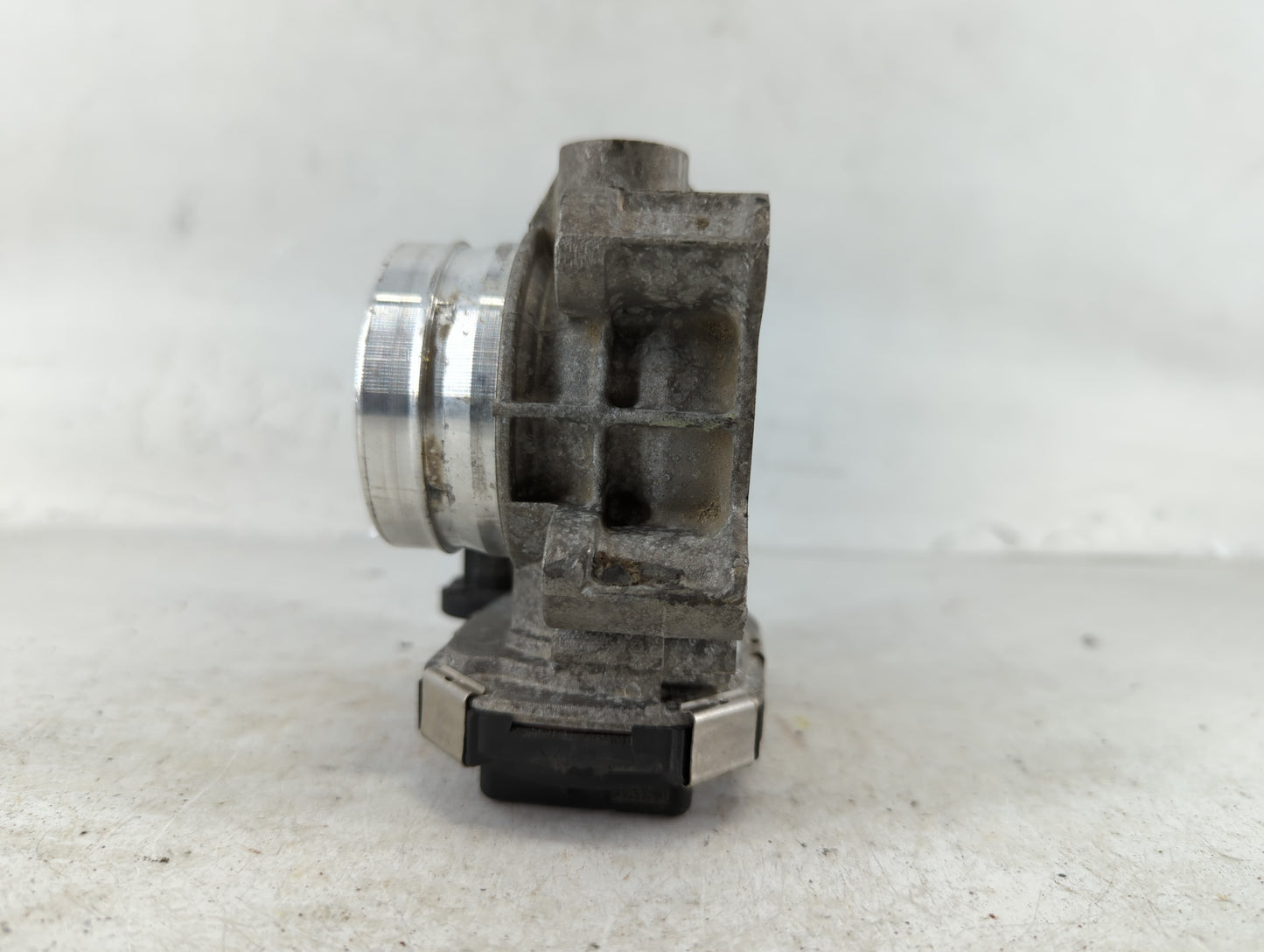 2017 Chevrolet Cruze Throttle Body P/N:12671379AA Fits OEM Used Auto Parts - Oemusedautoparts1.com