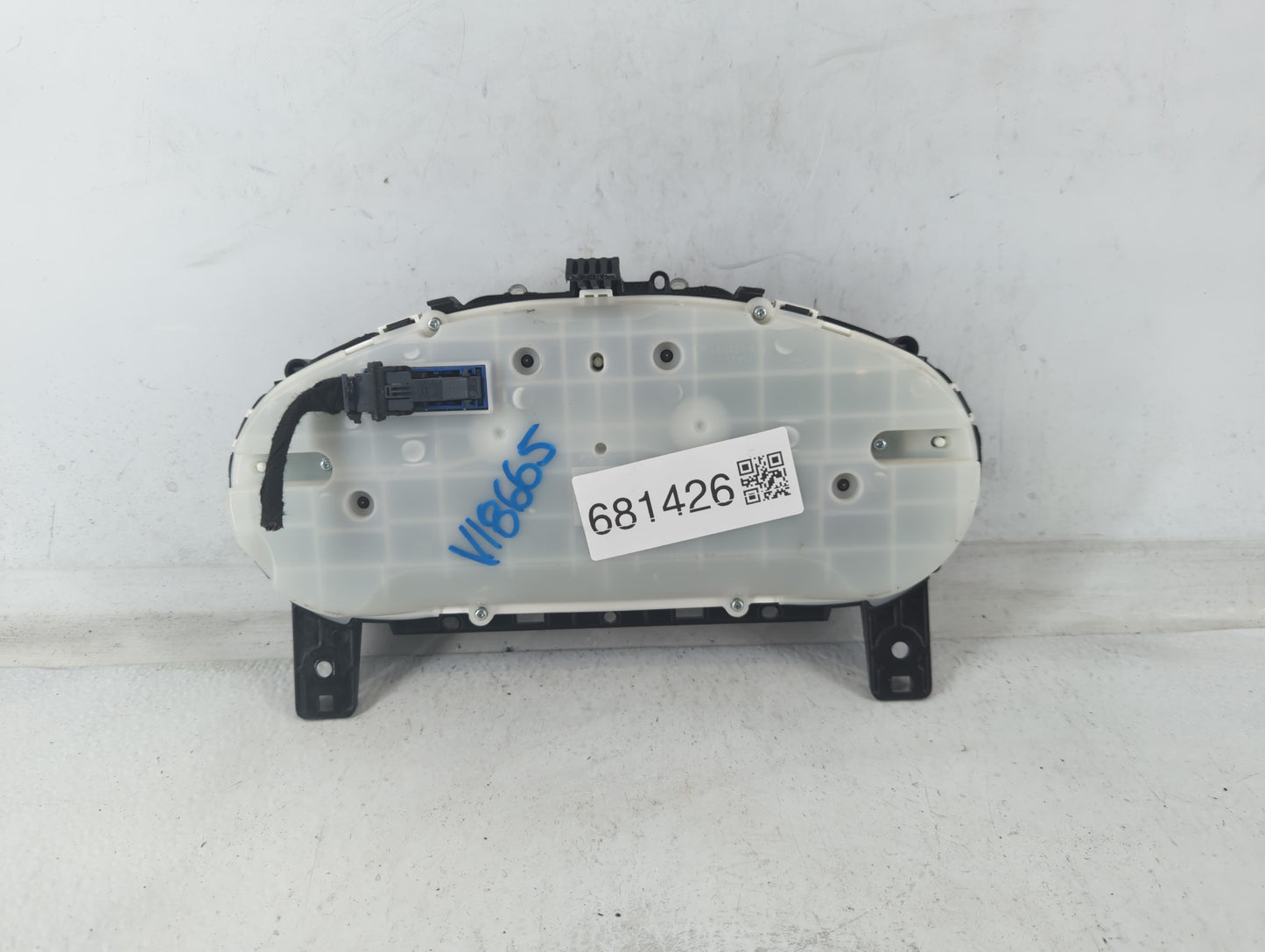 2017-2018 Chevrolet Cruze Instrument Cluster Speedometer Gauges P/N:39084636 Fits Fits 2017 2018 OEM Used Auto Parts - Oemus