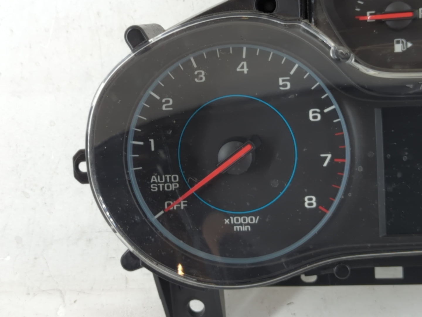 2017-2018 Chevrolet Cruze Instrument Cluster Speedometer Gauges P/N:39084636 Fits Fits 2017 2018 OEM Used Auto Parts - Oemus