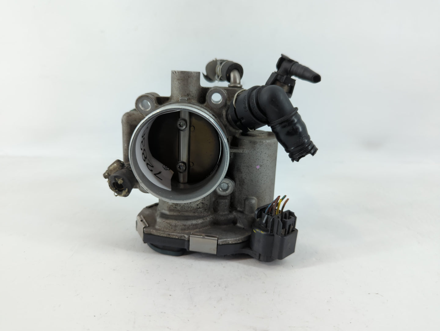 2017-2019 Chevrolet Cruze Throttle Body P/N:0 280 750 562 55 577 375 Fits Fits 2017 2018 2019 OEM Used Auto Parts - Oemuseda