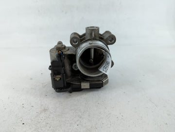 2017-2019 Chevrolet Cruze Throttle Body P/N:12671379AA Fits Fits 2016 2017 2018 2019 2020 2021 2022 OEM Used Auto Parts - Oe