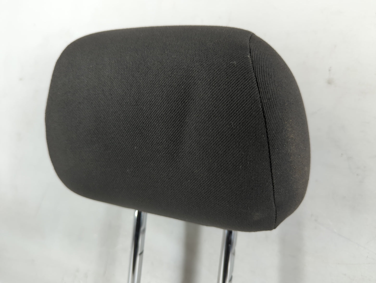 2016-2018 Chevrolet Cruze Headrest Head Rest Front Driver Passenger Seat - Oemusedautoparts1.com