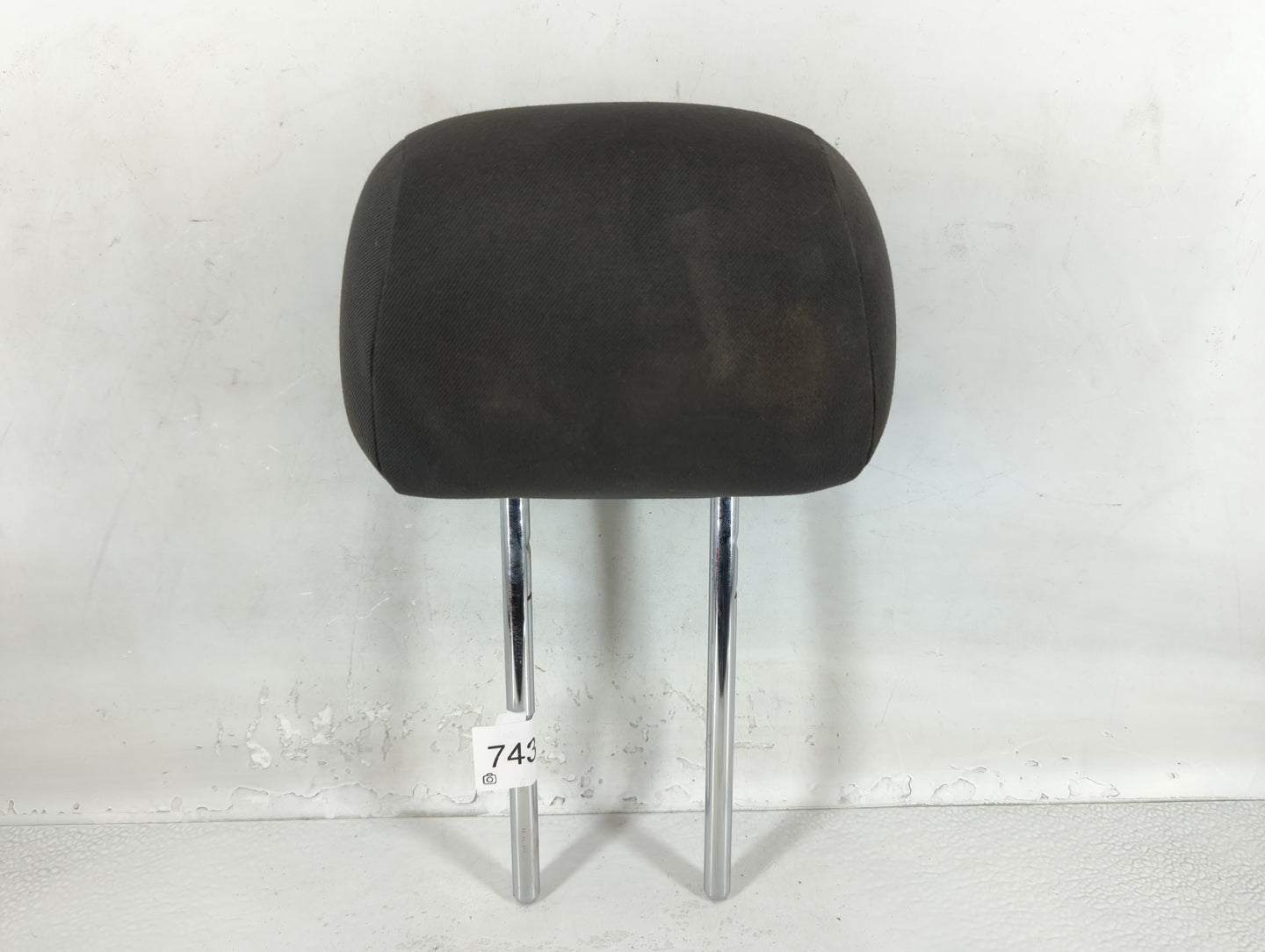 2016-2017 Chevrolet Cruze Headrest Head Rest Front Driver Passenger Seat - Oemusedautoparts1.com