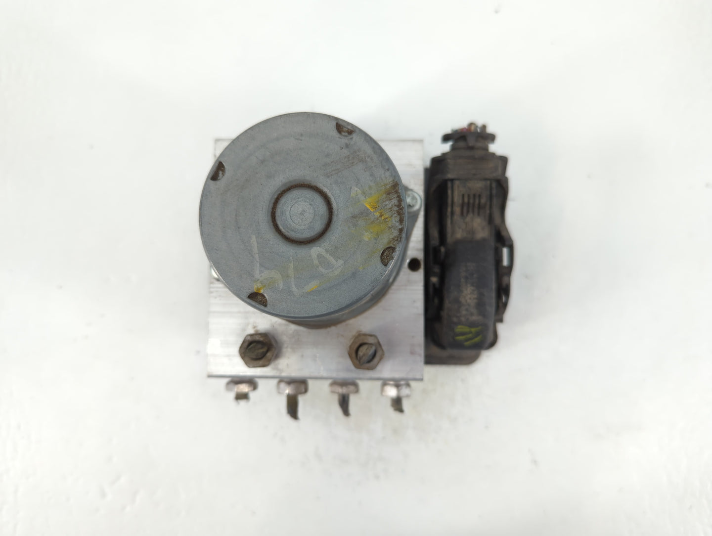 2017 Chevrolet Cruze ABS Pump Control Module Replacement P/N:269 827 39064667 Fits OEM Used Auto Parts - Oemusedautoparts1.c