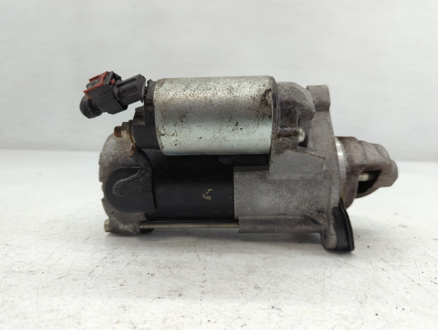 2017-2019 Chevrolet Cruze Car Starter Motor Solenoid OEM P/N:12673600 Fits Fits 2017 2018 2019 2020 2021 2022 OEM Used Auto 