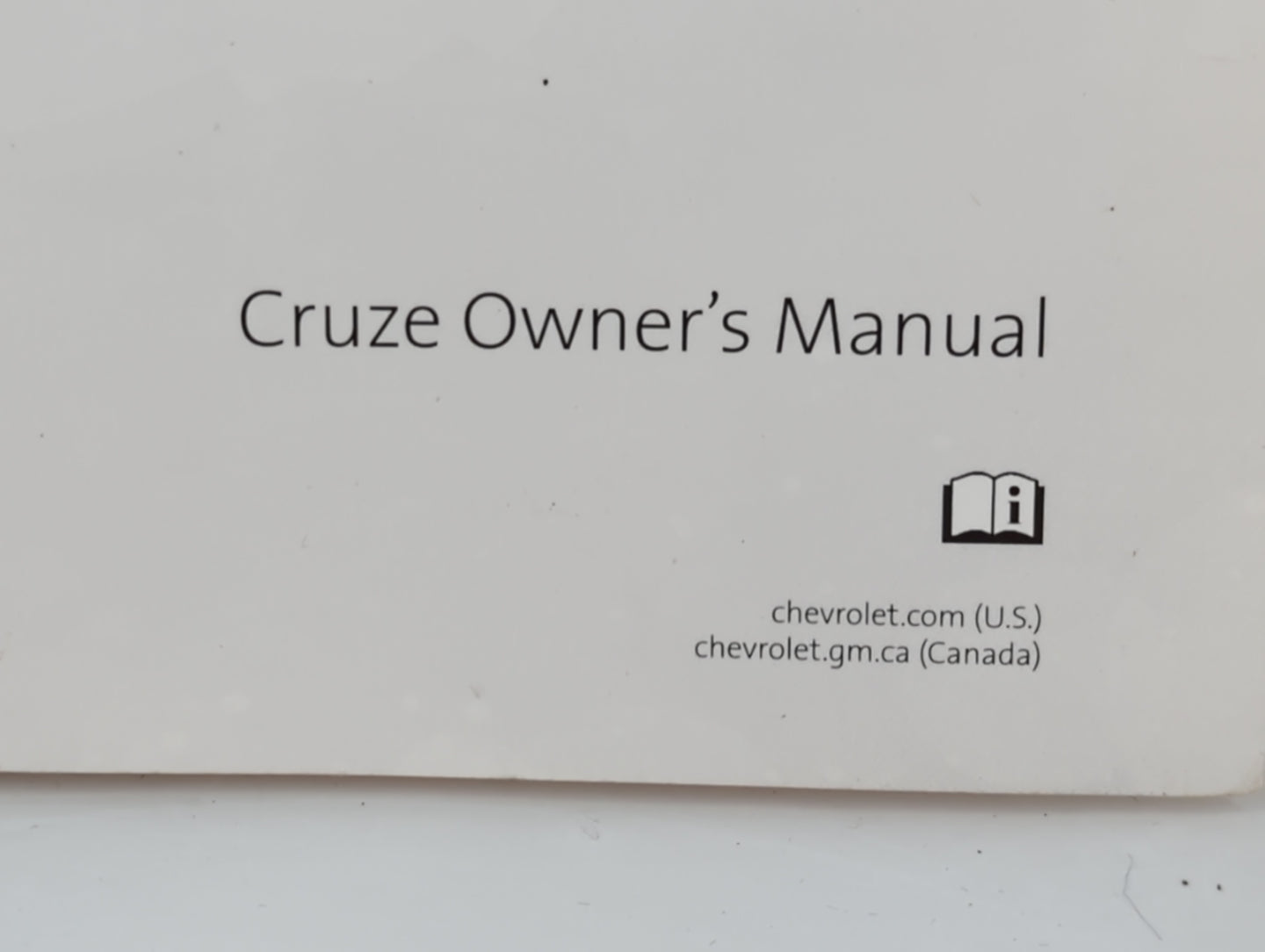 2017 Chevrolet Cruze Owners Manual Book Guide P/N:23223173 A OEM Used Auto Parts - Oemusedautoparts1.com