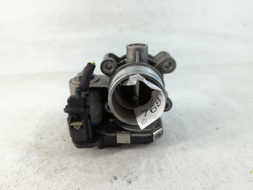 2017-2019 Chevrolet Cruze Throttle Body P/N:12671379AA Fits Fits 2016 2017 2018 2019 2020 2021 2022 OEM Used Auto Parts - Oe