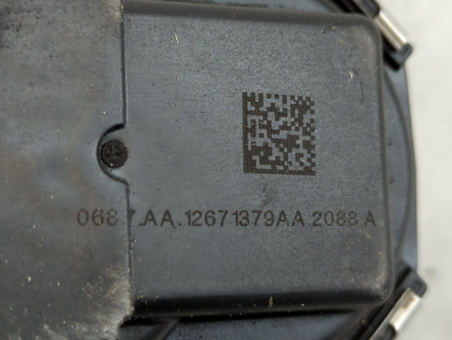 2017-2019 Chevrolet Cruze Throttle Body P/N:12671379AA Fits Fits 2016 2017 2018 2019 2020 2021 2022 OEM Used Auto Parts - Oe
