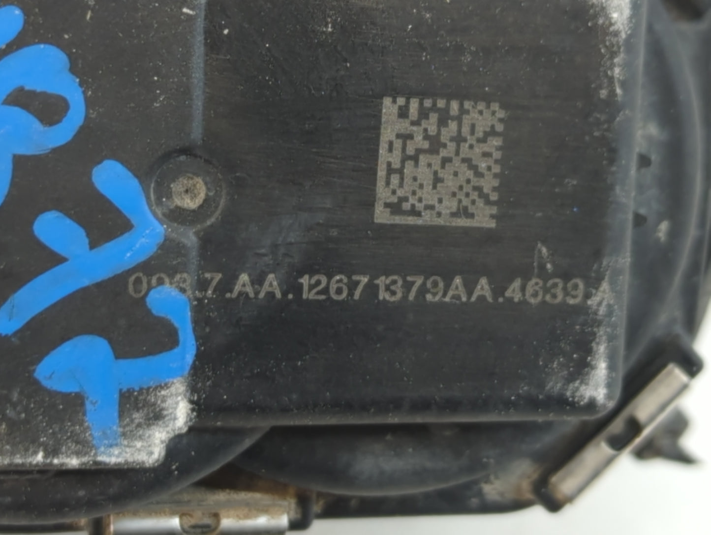 2017-2019 Chevrolet Cruze Throttle Body P/N:12671379AA Fits Fits 2016 2017 2018 2019 2020 2021 2022 OEM Used Auto Parts - Oe