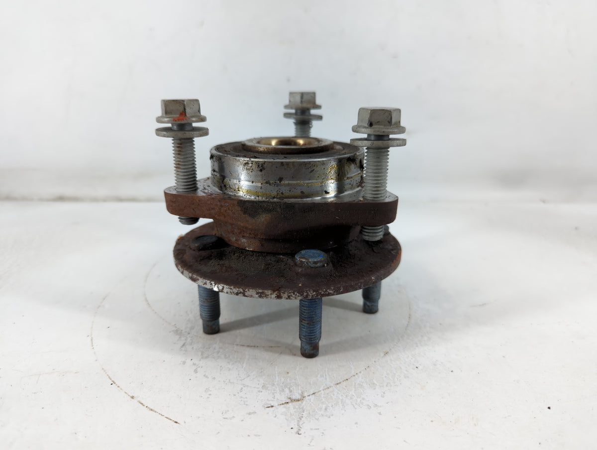 2016-2019 Chevrolet Cruze Driver Front Wheel Hub Oem 781305 - Oemusedautoparts1.com