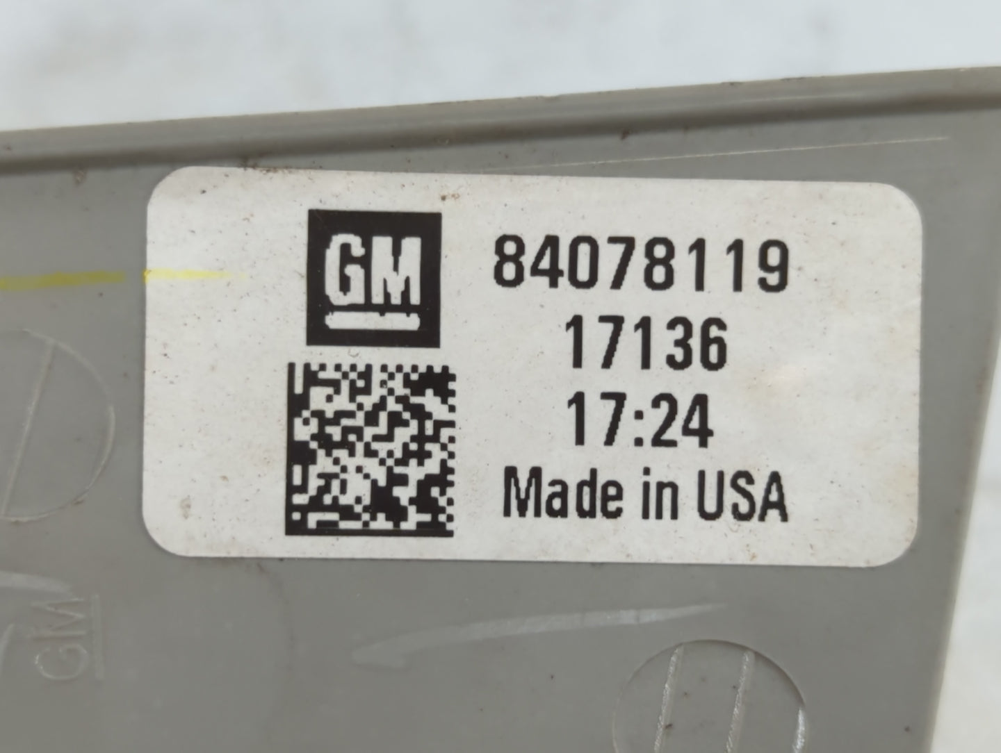 2017 Chevrolet Cruze Tail Light Assembly Passenger Right OEM P/N:84078119 Fits OEM Used Auto Parts - Oemusedautoparts1.com