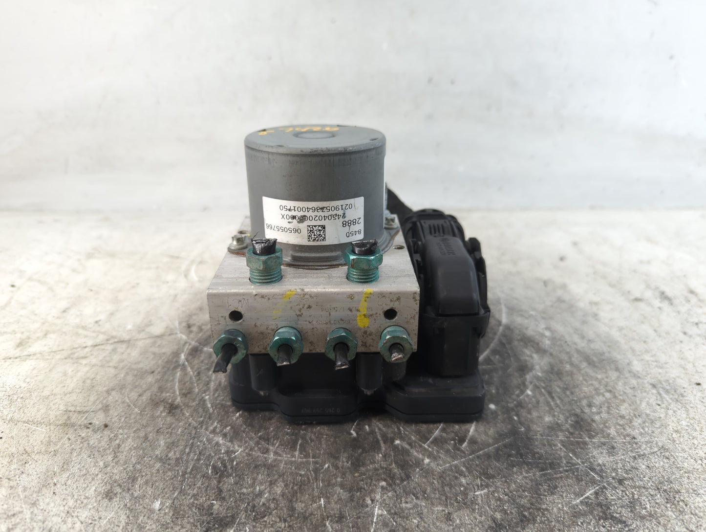 2017 Chevrolet Cruze ABS Pump Control Module Replacement P/N:065055766 Fits OEM Used Auto Parts - Oemusedautoparts1.com