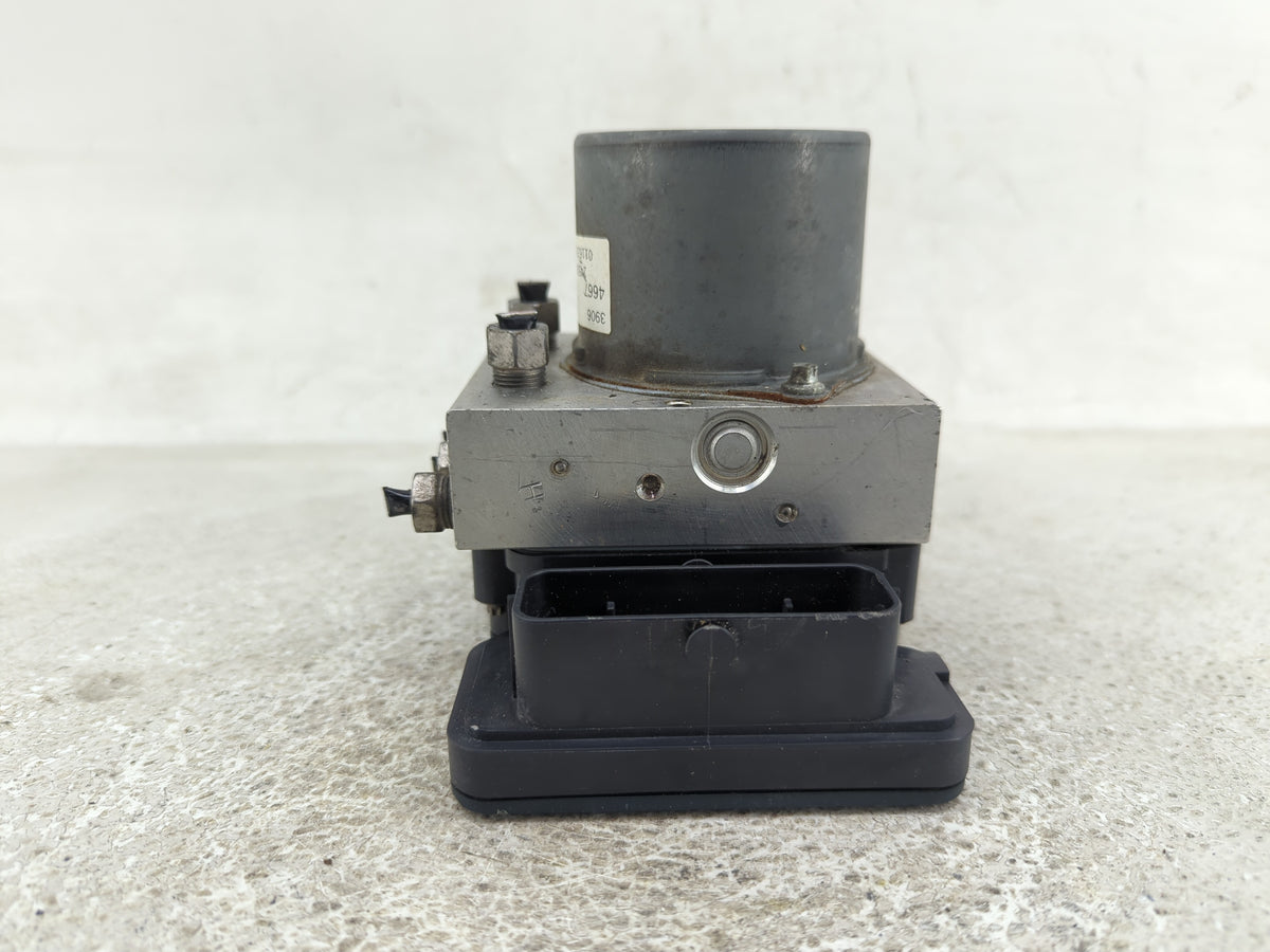 2017 Chevrolet Cruze Anti-Lock Brake ABS Pump Module Actuator OEM Fits OEM Used Auto Parts - Oemusedautoparts1.com