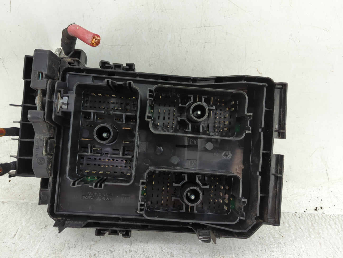 2017 Chevrolet Cruze Fusebox Fuse Box Panel Relay Module Fits OEM Used Auto Parts - Oemusedautoparts1.com
