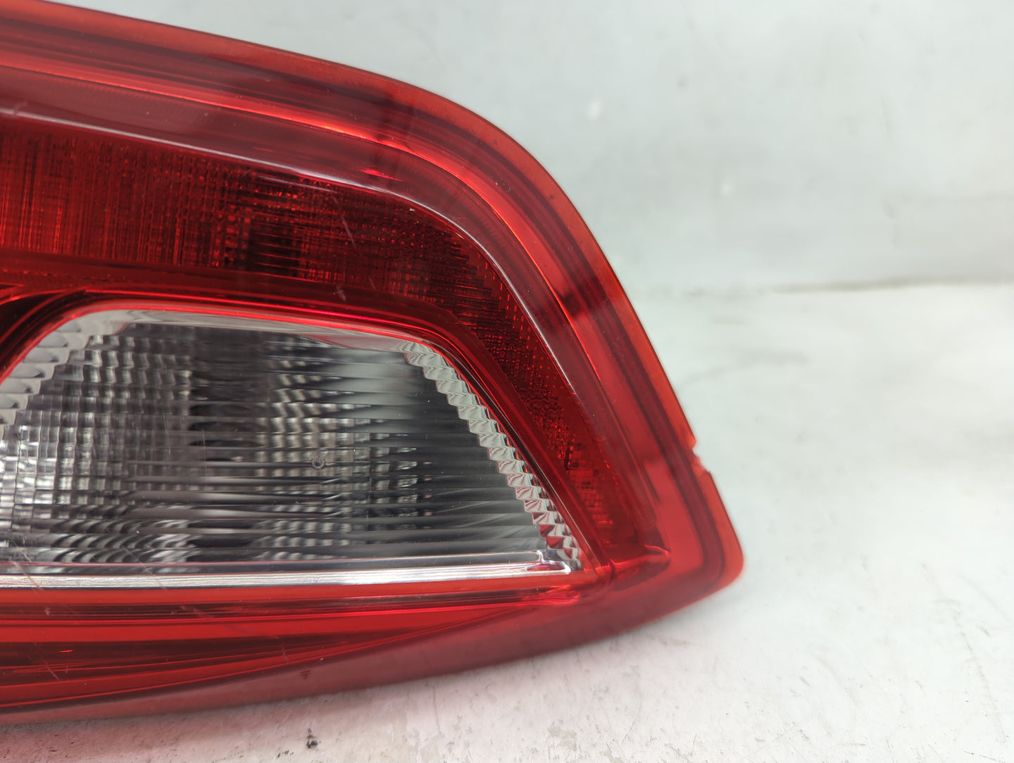 Tail Lights 2017 CHEVROLET CRUZE - Oemusedautoparts1.com
