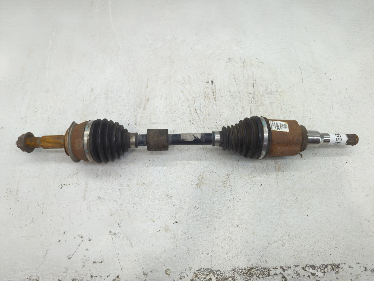 2016-2018 Chevrolet Cruze Axle Shaft Front Driver Cv C/v - Oemusedautoparts1.com