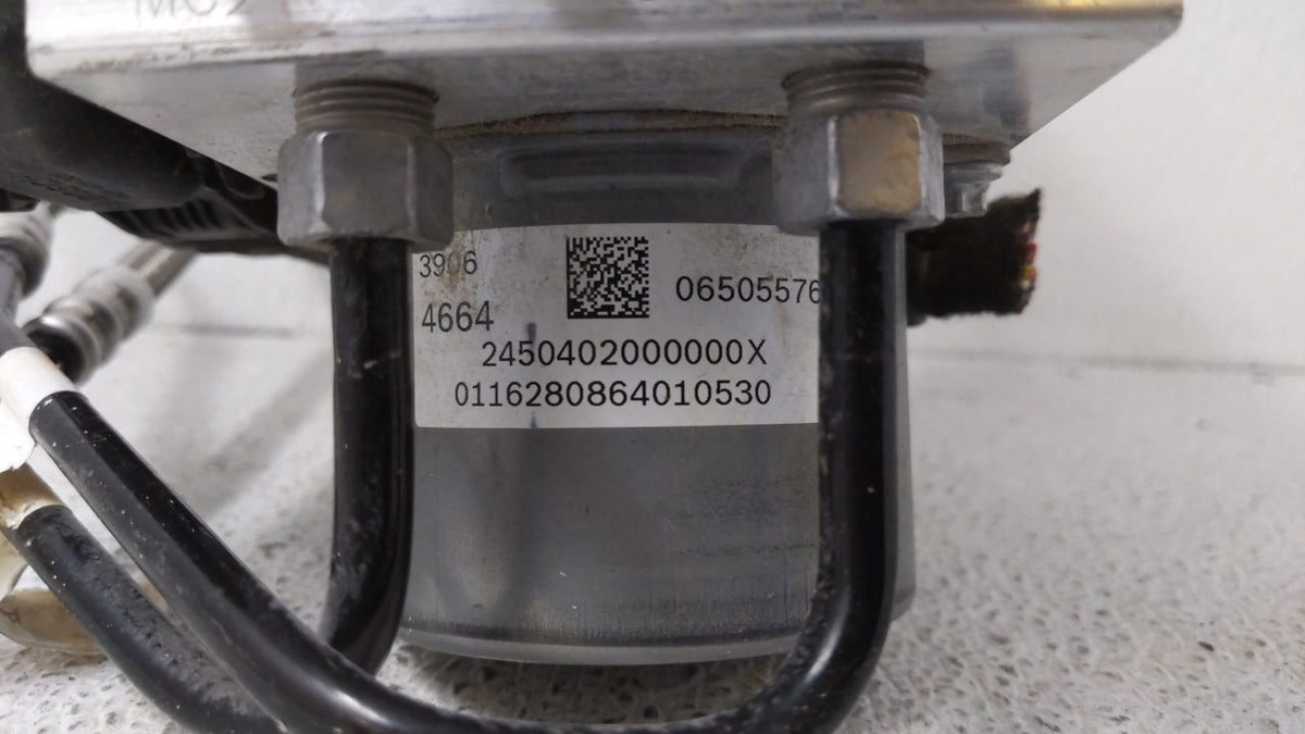 2017 Chevrolet Cruze Anti-Lock Brake ABS Pump Module Actuator OEM P/N:06505576 Fits OEM Used Auto Parts - Oemusedautoparts1.