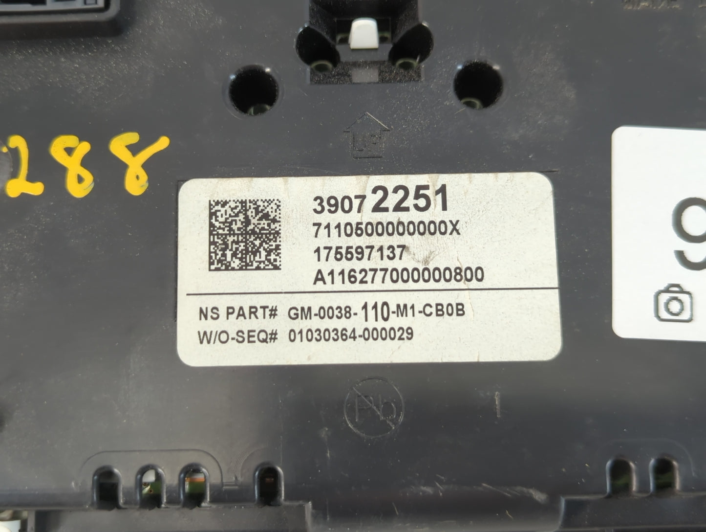 2016 Chevrolet Cruze Instrument Cluster Speedometer Gauges P/N:39072251 Fits OEM Used Auto Parts - Oemusedautoparts1.com