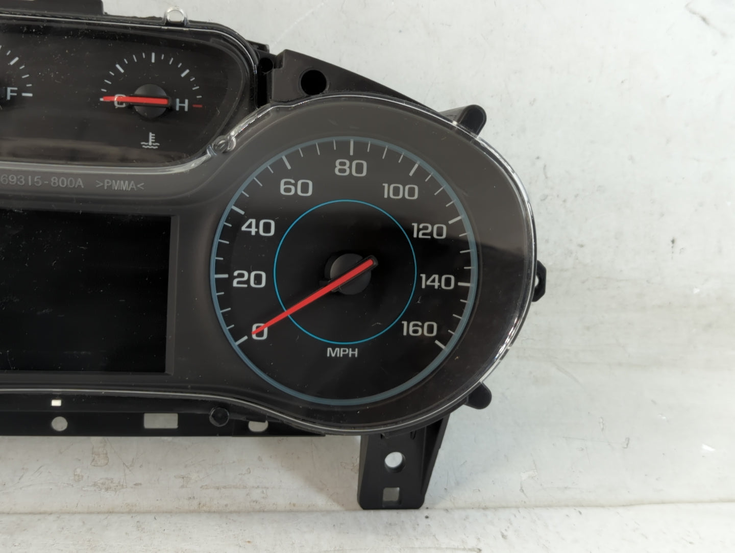 2017-2018 Chevrolet Cruze Instrument Cluster Speedometer Gauges P/N:39084636 Fits Fits 2017 2018 OEM Used Auto Parts - Oemus
