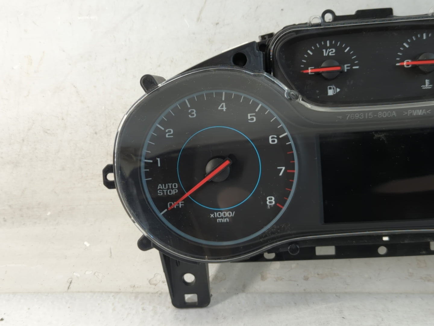 2017-2018 Chevrolet Cruze Instrument Cluster Speedometer Gauges P/N:39084636 Fits Fits 2017 2018 OEM Used Auto Parts - Oemus