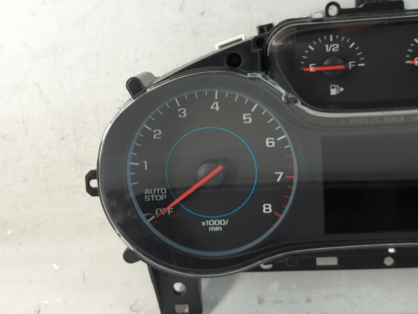 2017-2018 Chevrolet Cruze Instrument Cluster Speedometer Gauges P/N:39084636 Fits Fits 2017 2018 OEM Used Auto Parts - Oemus