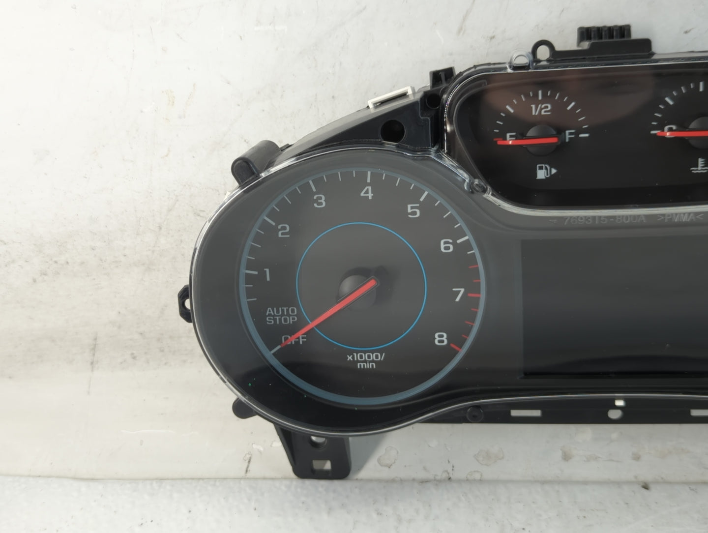 2017-2018 Chevrolet Cruze Instrument Cluster Speedometer Gauges P/N:39084636 Fits Fits 2017 2018 OEM Used Auto Parts - Oemus