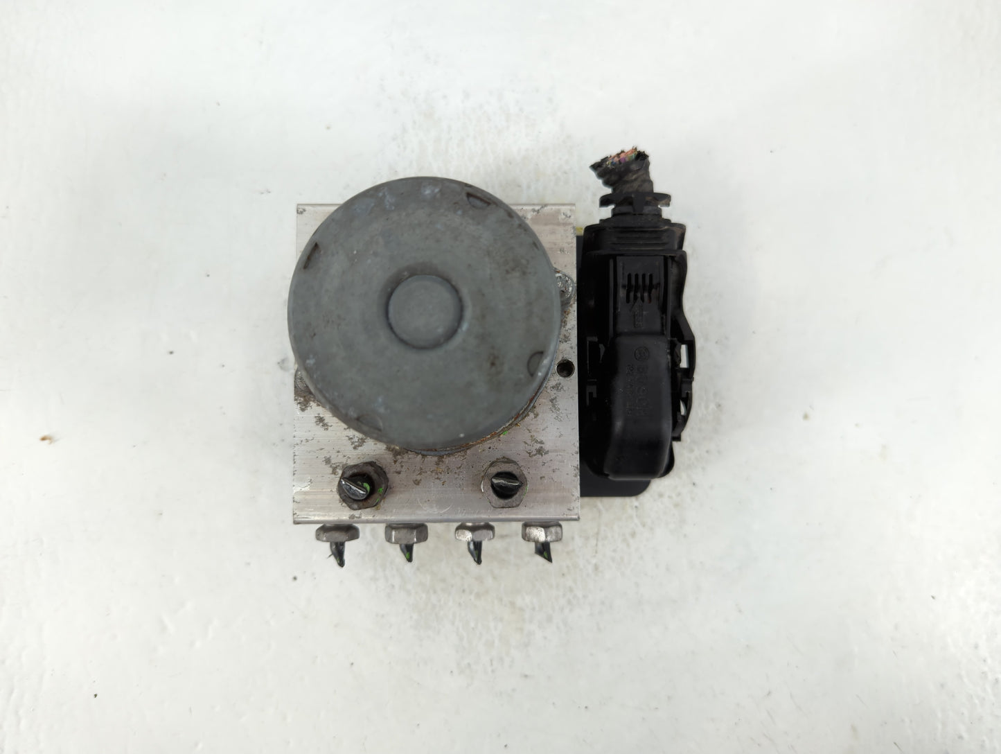 2017 Chevrolet Cruze ABS Pump Control Module Replacement P/N:065055766 Fits OEM Used Auto Parts - Oemusedautoparts1.com