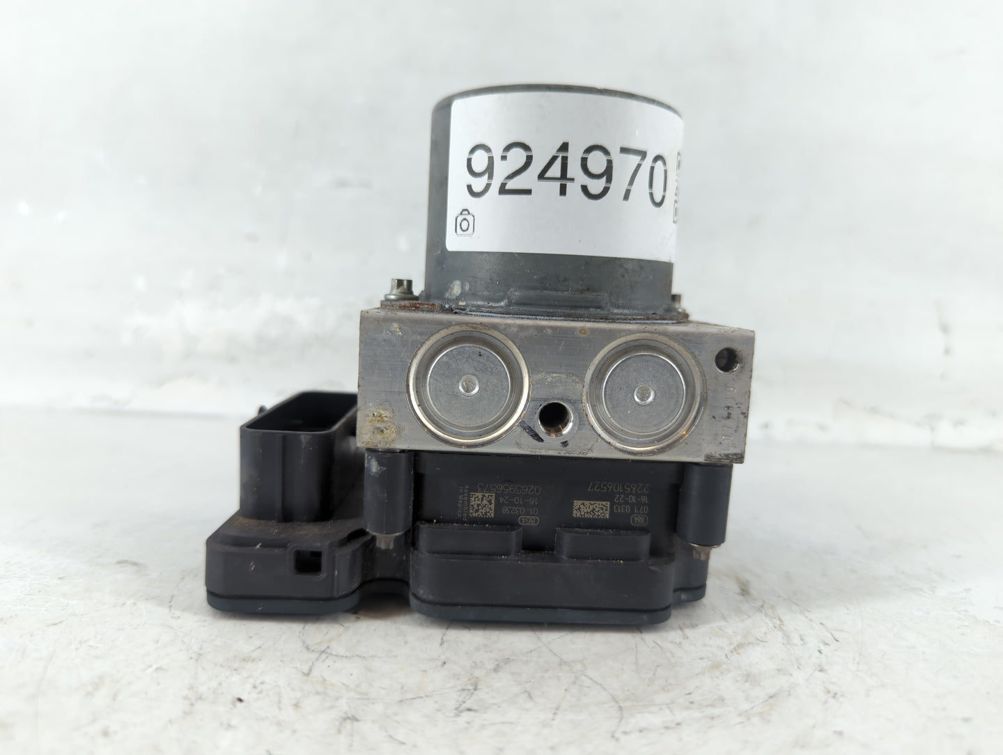 2017 Chevrolet Cruze ABS Pump Control Module Replacement P/N:36064667 065055766 Fits OEM Used Auto Parts - Oemusedautoparts1
