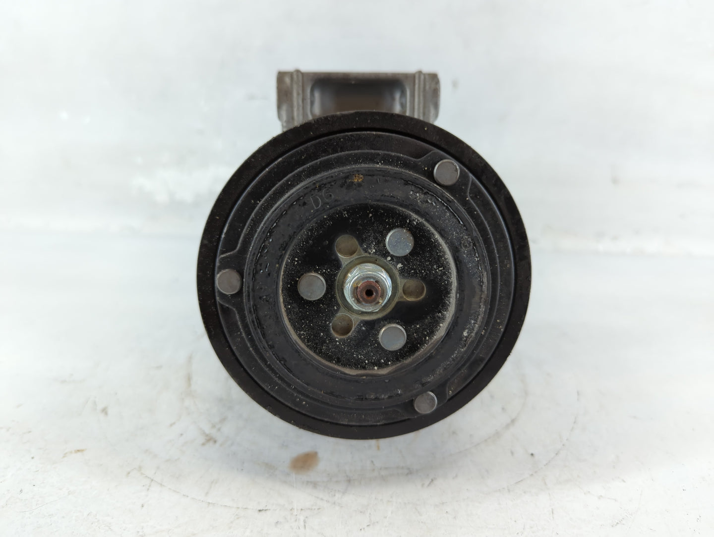 2016-2018 Chevrolet Cruze Air Conditioning A/c Ac Compressor Oem - Oemusedautoparts1.com