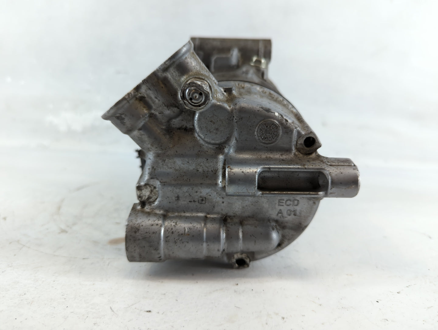 2016-2018 Chevrolet Cruze Air Conditioning A/c Ac Compressor Oem - Oemusedautoparts1.com